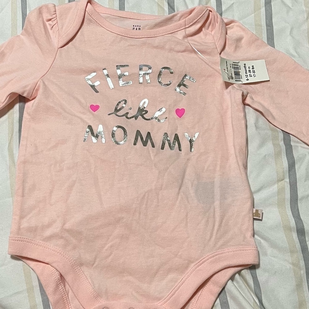 NWT Baby Gap Long Sleeve Onesie “Fierce Like Mommy” - Picture 5 of 7
